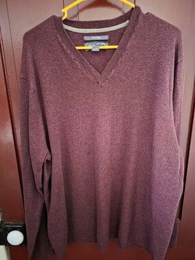 Eddie Bauer Men's V-Neck Sweater XL